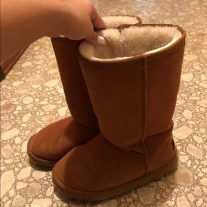 Ugg boots size 8
